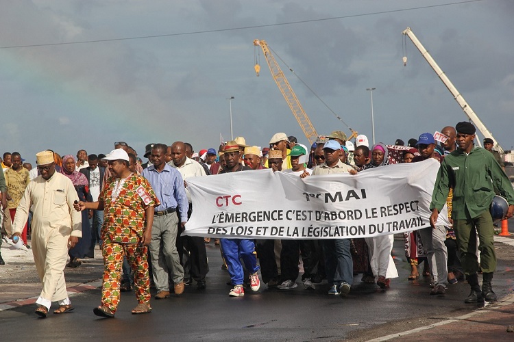 image Journée du travail / Une journée dédiée au respect des textes dans le milieu du travail